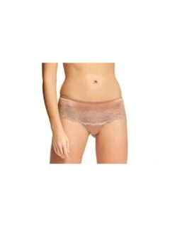 Tanga Lace Affair WACOAL Rose Dust 6 Tanga Lace Affair WACOAL Rose Dust -Wacoal string tanga bresilien tanga lace affair wacoal rose dustwacoal string tanga bresilien 2